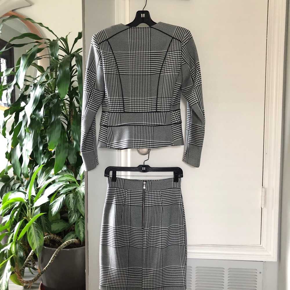 H&M Matching Houndstooth Jacket And Skirt Suits - image 3